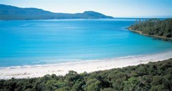 Triabunna Cabin & Caravan Park Екстер'єр фото